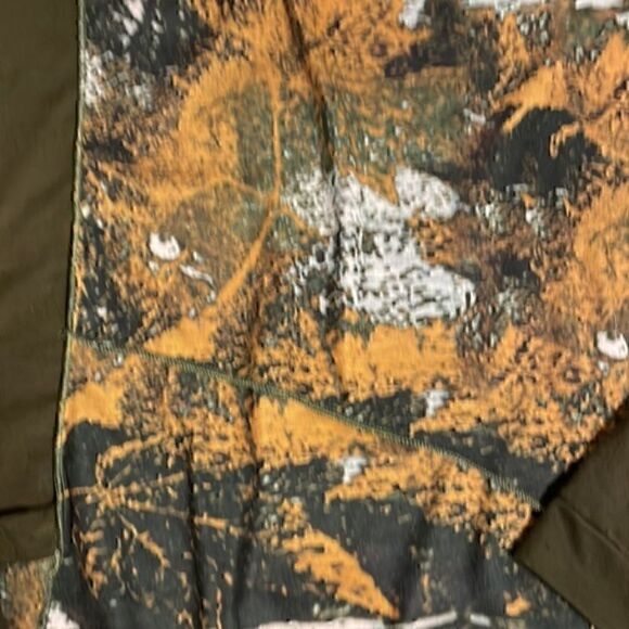 Gizel women’s over size long sleeve top. Size M. - Picture 3 of 8